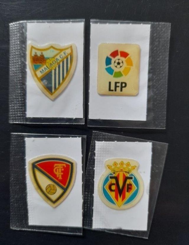 15 ESCUDOS FÚTBOL, GREFUSA