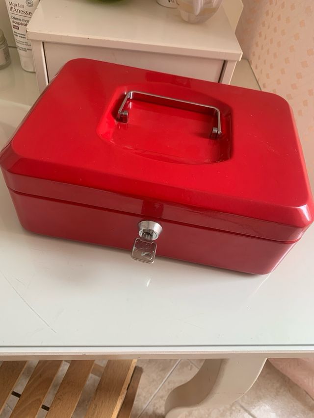 Caja de seguridad guarda monedas