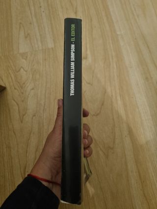 "El editor" Novela policíaca de T. William Simpson