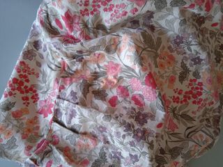 Tapete de flores para mesa redonda