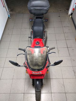 Se vende Kawasaki gpz 400 FII