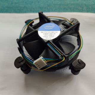 ventilador ordenador de sobremesa. NUEVO A ESTRENA