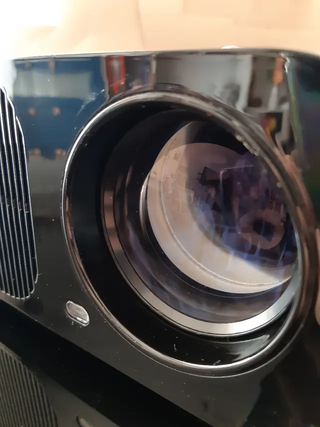 Envio GRATIS. Proyector 1080HD 110W con funda