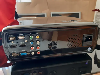 Envio GRATIS. Proyector 1080HD 110W con funda