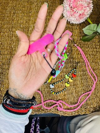 Colgantes para fundas de móviles a solo 1€ cada un