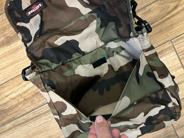 Eastpak messenger bag mimetica