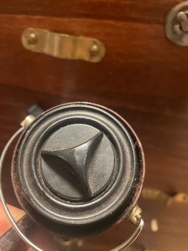 Cuatro carretes pequeños