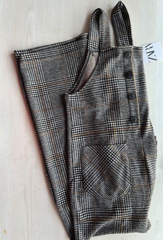 peto de cuadros gris negro y color mostaza