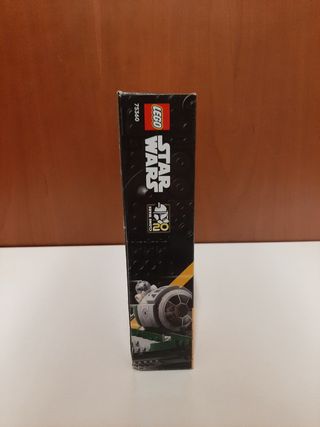 Lego Star Wars - Yoda's Jedi Starfighter - 75360