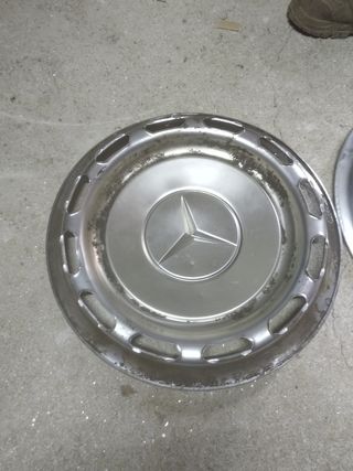Tapacubos mercedes clásico 