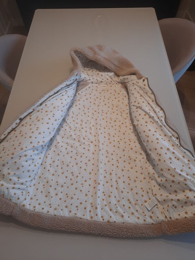 trenca niña sfera borreguito