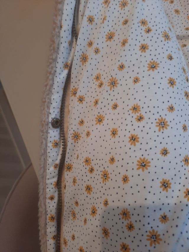 trenca niña sfera borreguito