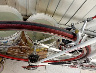 Bicicleta atlético de Madrid fixie 28