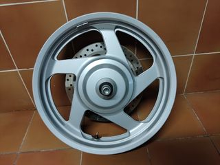 Llanta delantera moto Kymco Venox 250