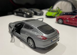 Porsche Panamera Maisto