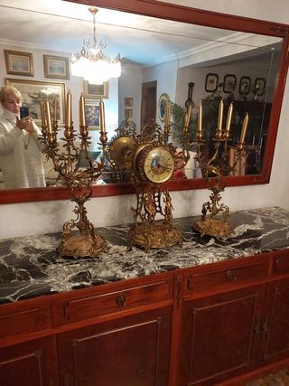 Reloj y candelabros 50cm altos