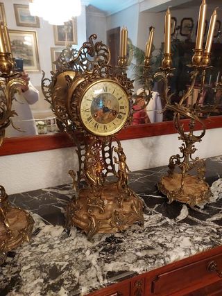 Reloj y candelabros 50cm altos