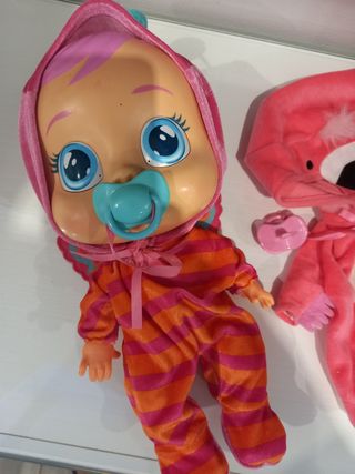 Bebe lloron Mariposa + ropa flamenco