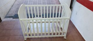 Cuna con colchon