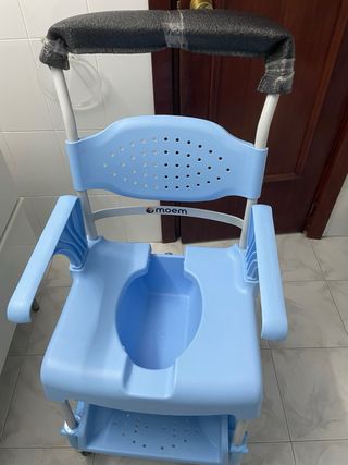 silla de ruedas sanitaria de baño e inodoro moem
