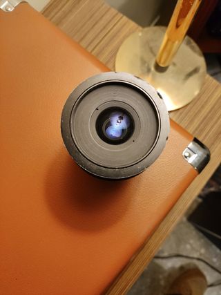 Objetivo Tamron f2,5/28mm para Fujifilm