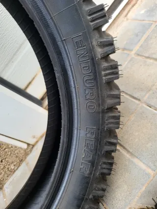 ruedas trail mixtas Mitas-07 reestreno