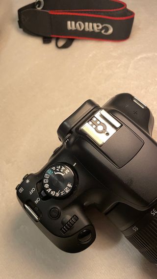 Cámara Canon EOS 1300D