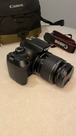 Cámara Canon EOS 1300D