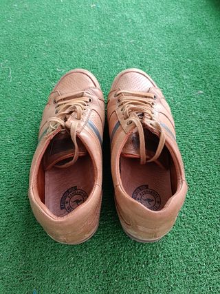 Zapatillas Kangaroos talla 43