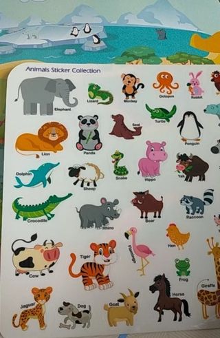 Libro de pegatinas de escena educativa