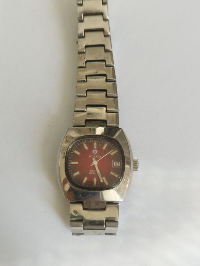 Reloj Nivada Mustang para dama