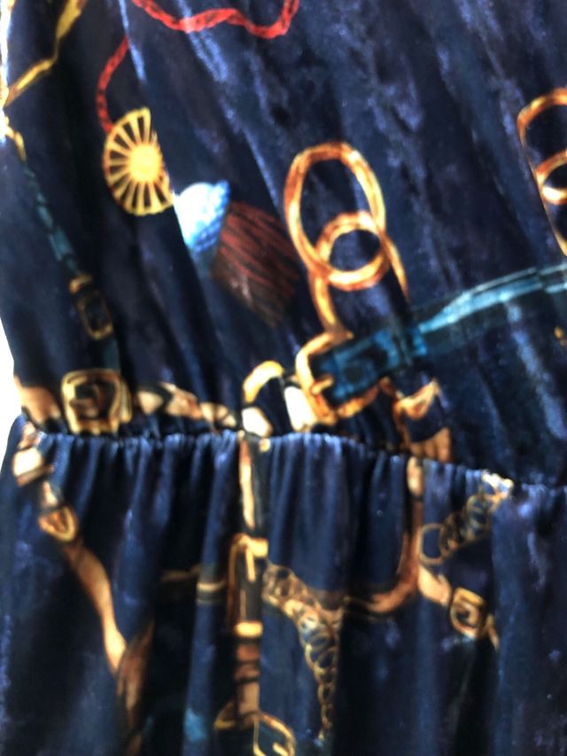 Vestido tacto terciopelo azul con dibujosTM