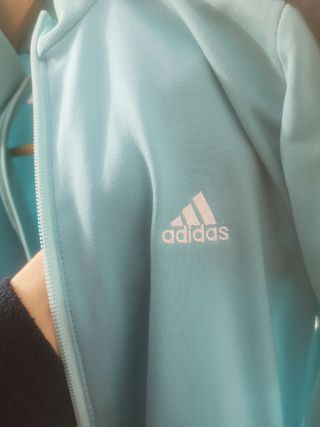 Chaqueta adidas