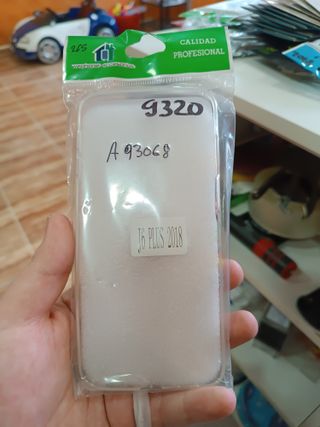 Custodia J6 plus 2018