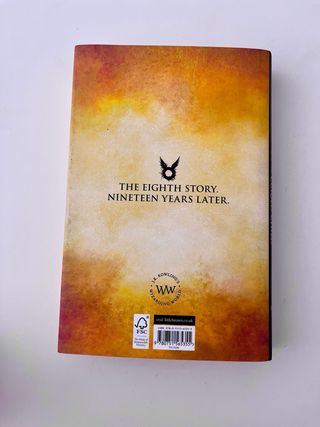 1ª edición: “Harry Potter and the Cursed Child”