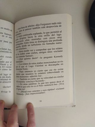 2 libros: 5 SEMANAS EN GLOBO y LA VUELTA AL MUNDO