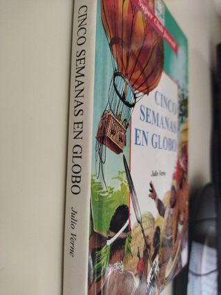 2 libros: 5 SEMANAS EN GLOBO y LA VUELTA AL MUNDO