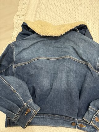 cazadora levi’s