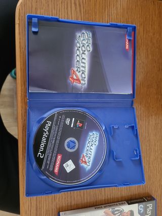 Pro Evolution Soccer 4 - PS2