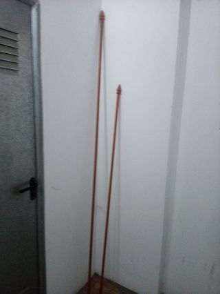 RIELES DE MADERA CON POMOS LATERALES