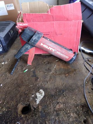 Pistola de silicona Hilti MD 2000