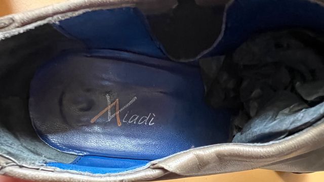 Zapatos de tacón en piel