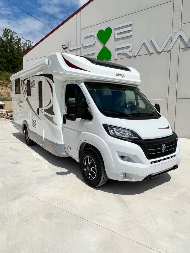 Autocaravana de alquiler Elnagh Baron 579