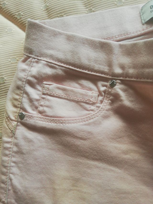 Pantalones vaqueros rosas