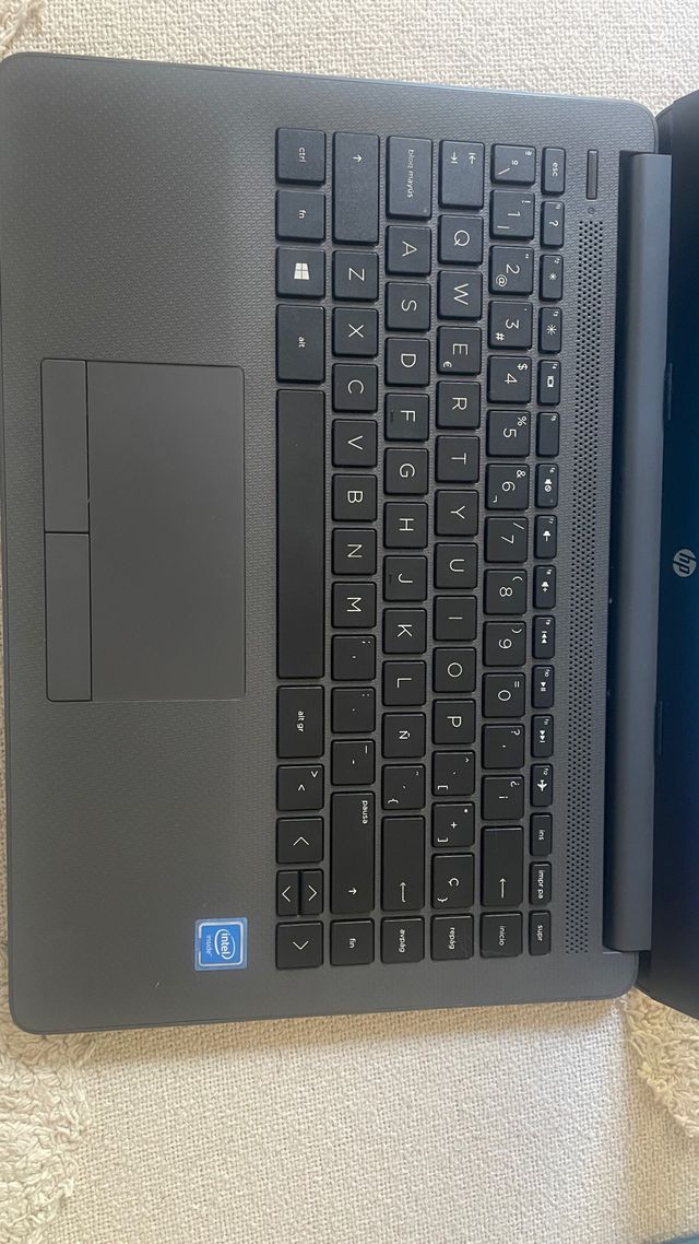 Hp 240 G8