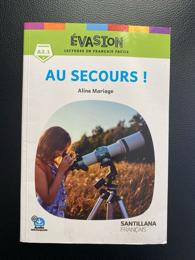 Libro "Au Secours!" de Aline Mariage