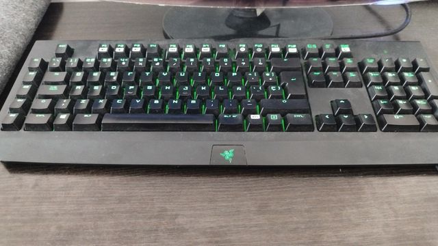 Teclado Razer Blackwidow