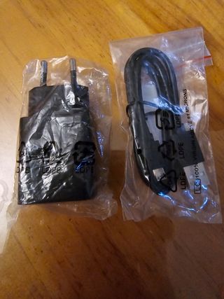 Cargador tablet , móviles micro usb