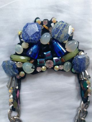 Collar de piedras