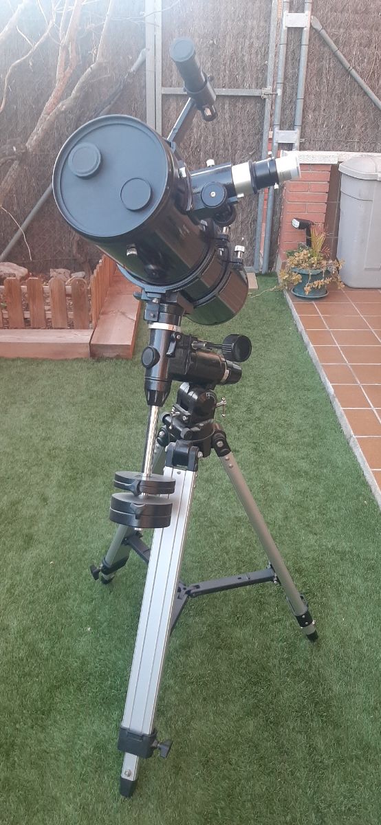 Telescopio Celestron C6-N